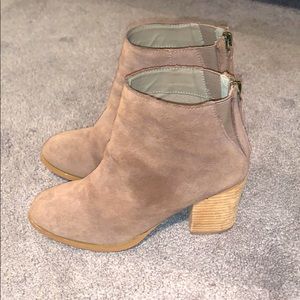 Brand new UO booties